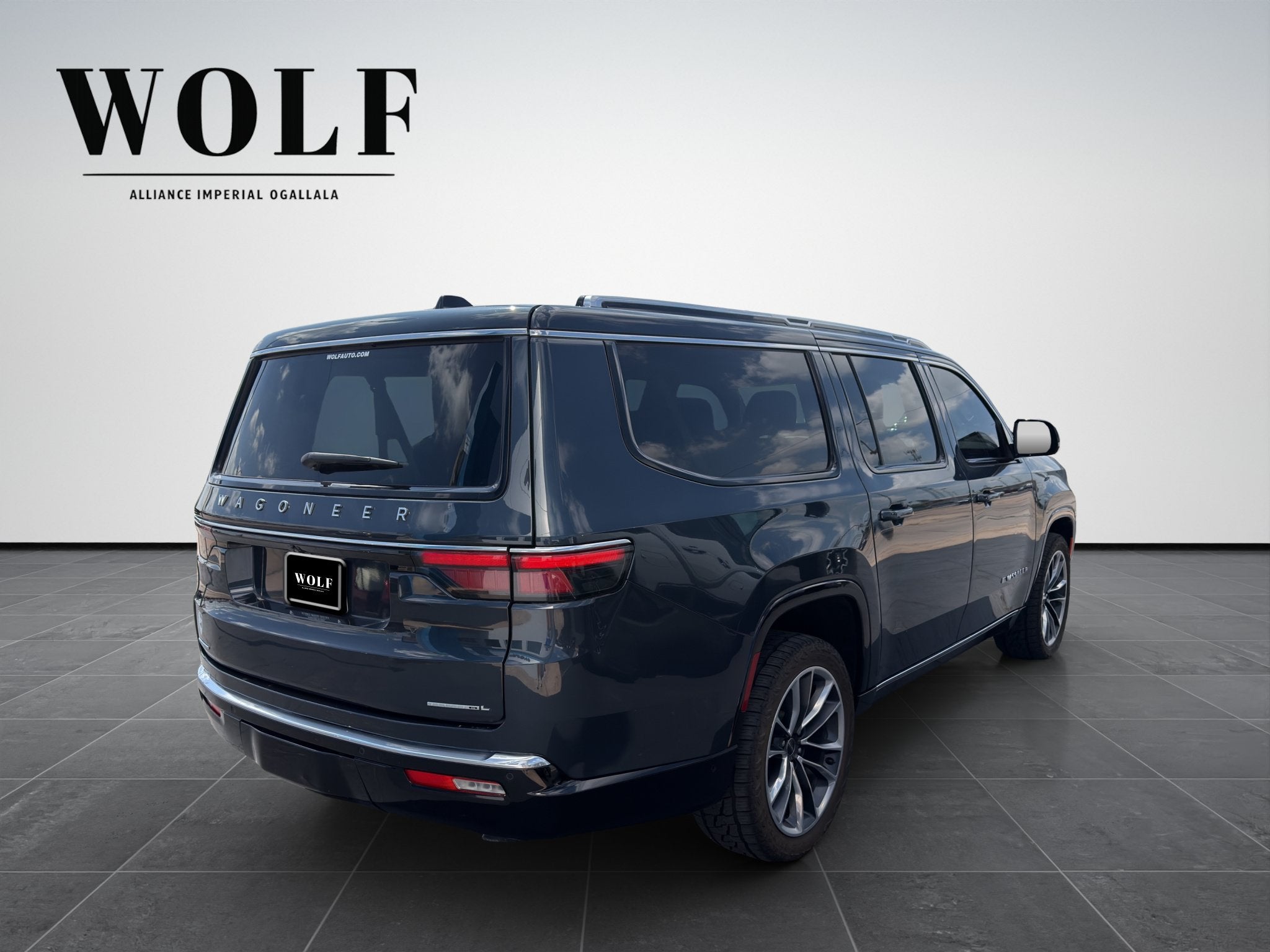 2023 Jeep Wagoneer L Series III