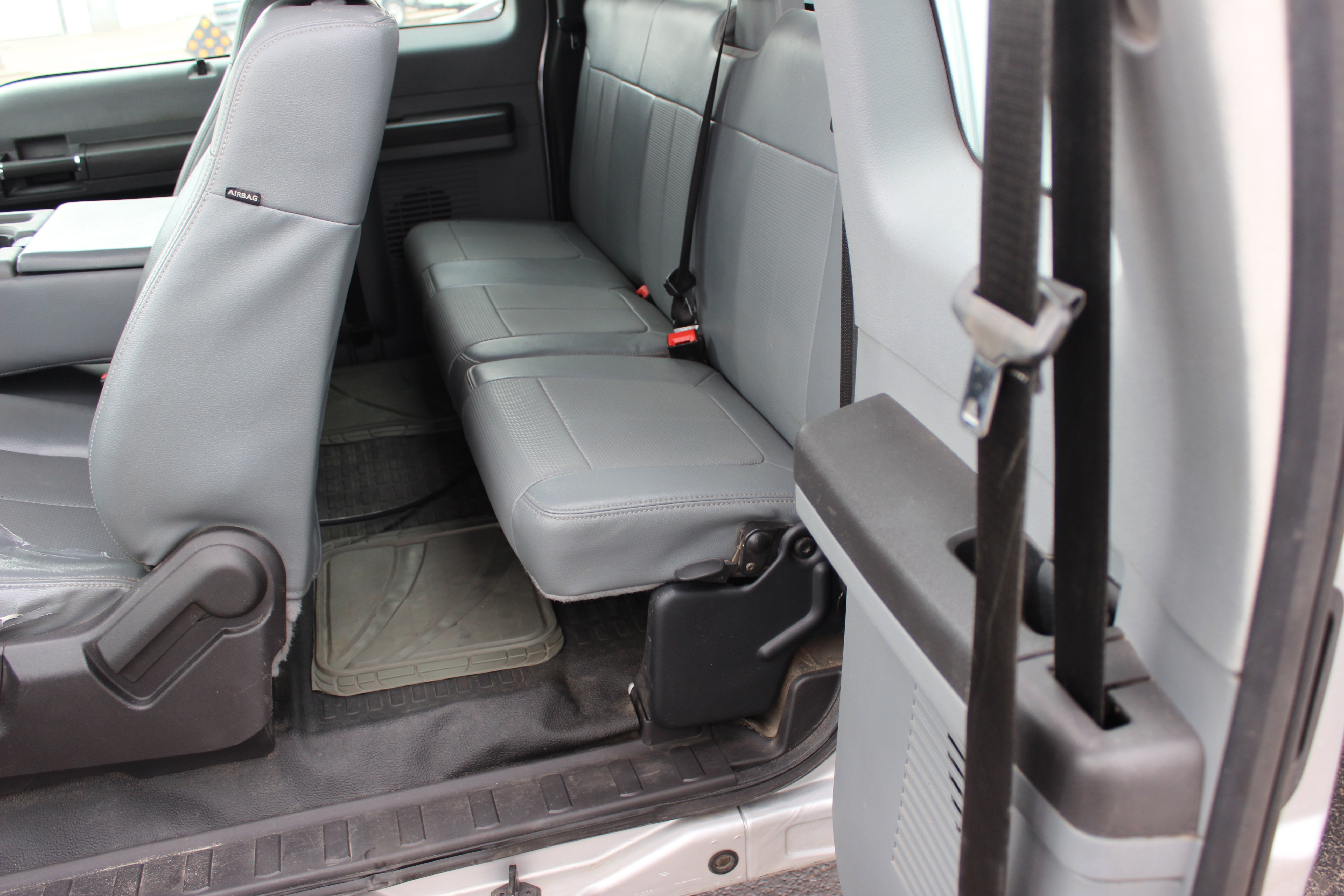 2015 Ford Super Duty F-350 DRW XLT