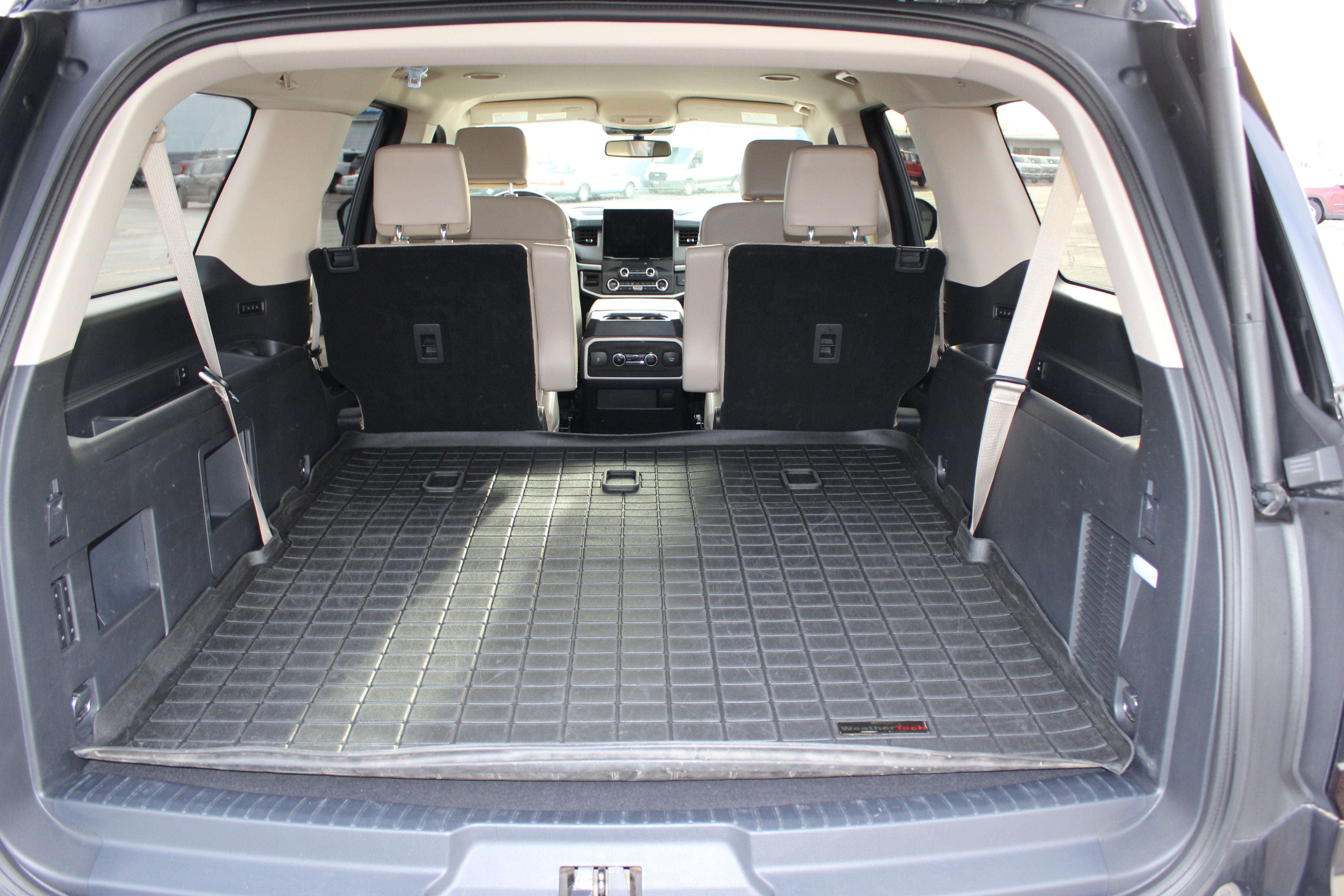 2022 Ford Expedition Max XLT