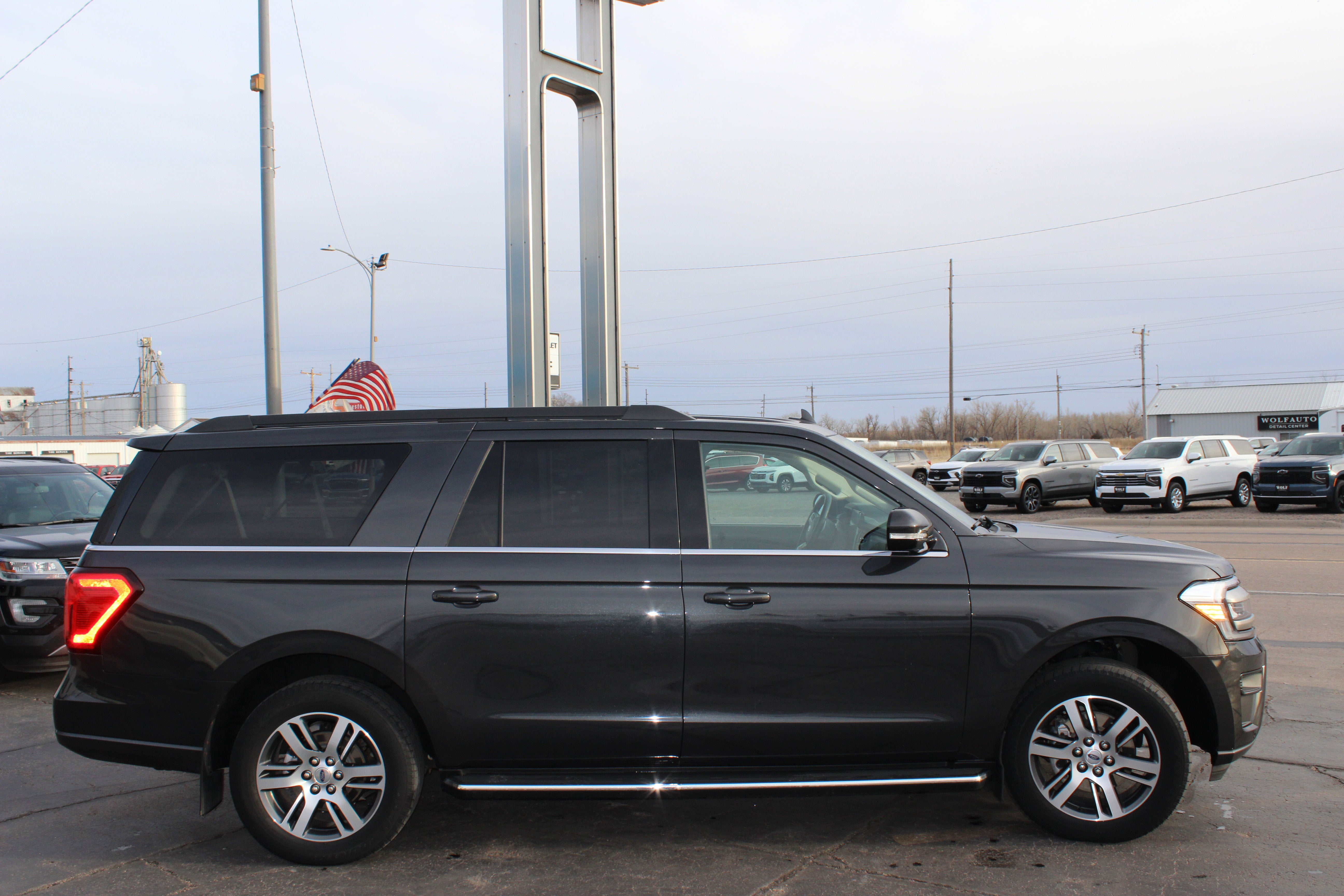 2022 Ford Expedition Max XLT