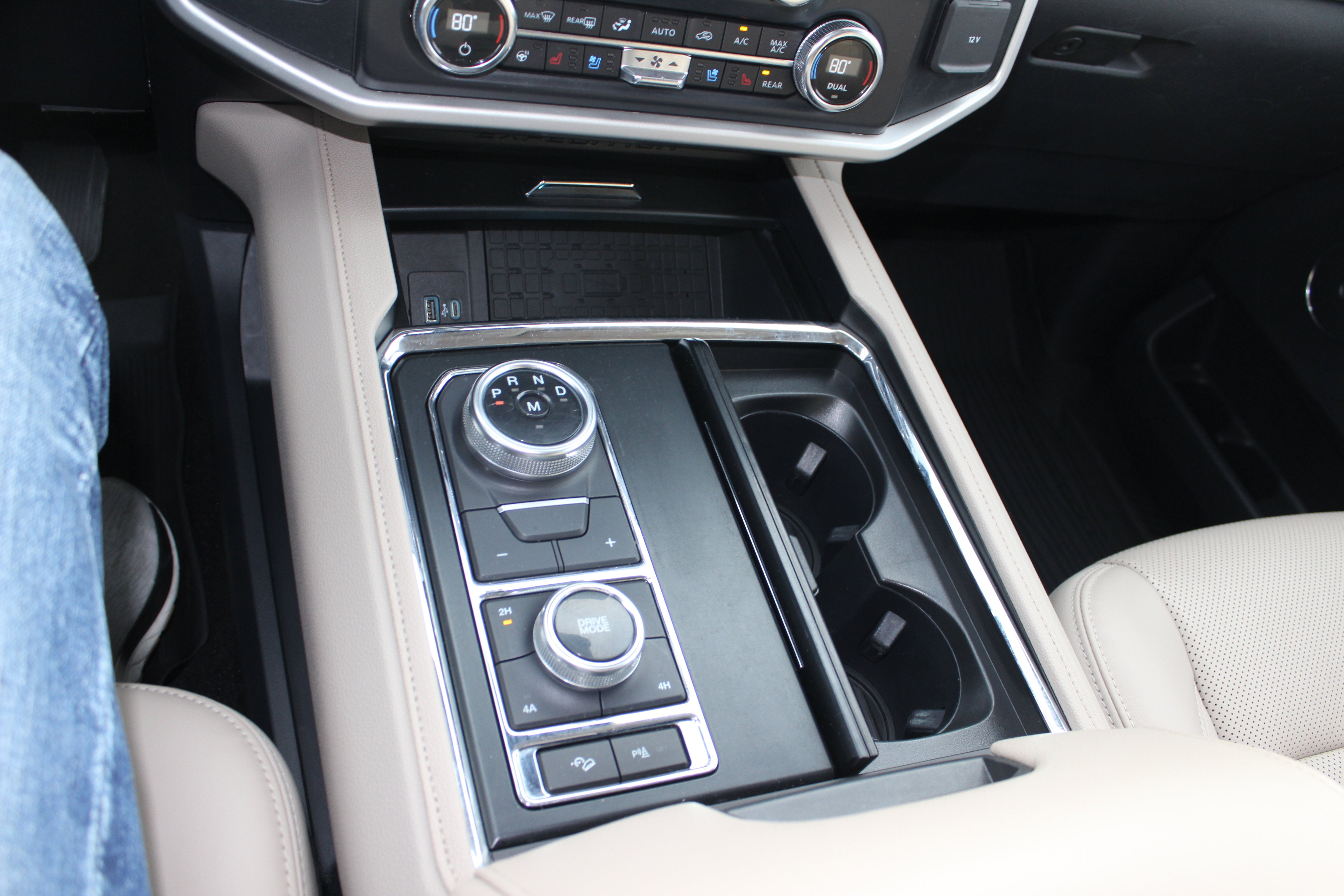 2022 Ford Expedition Max XLT