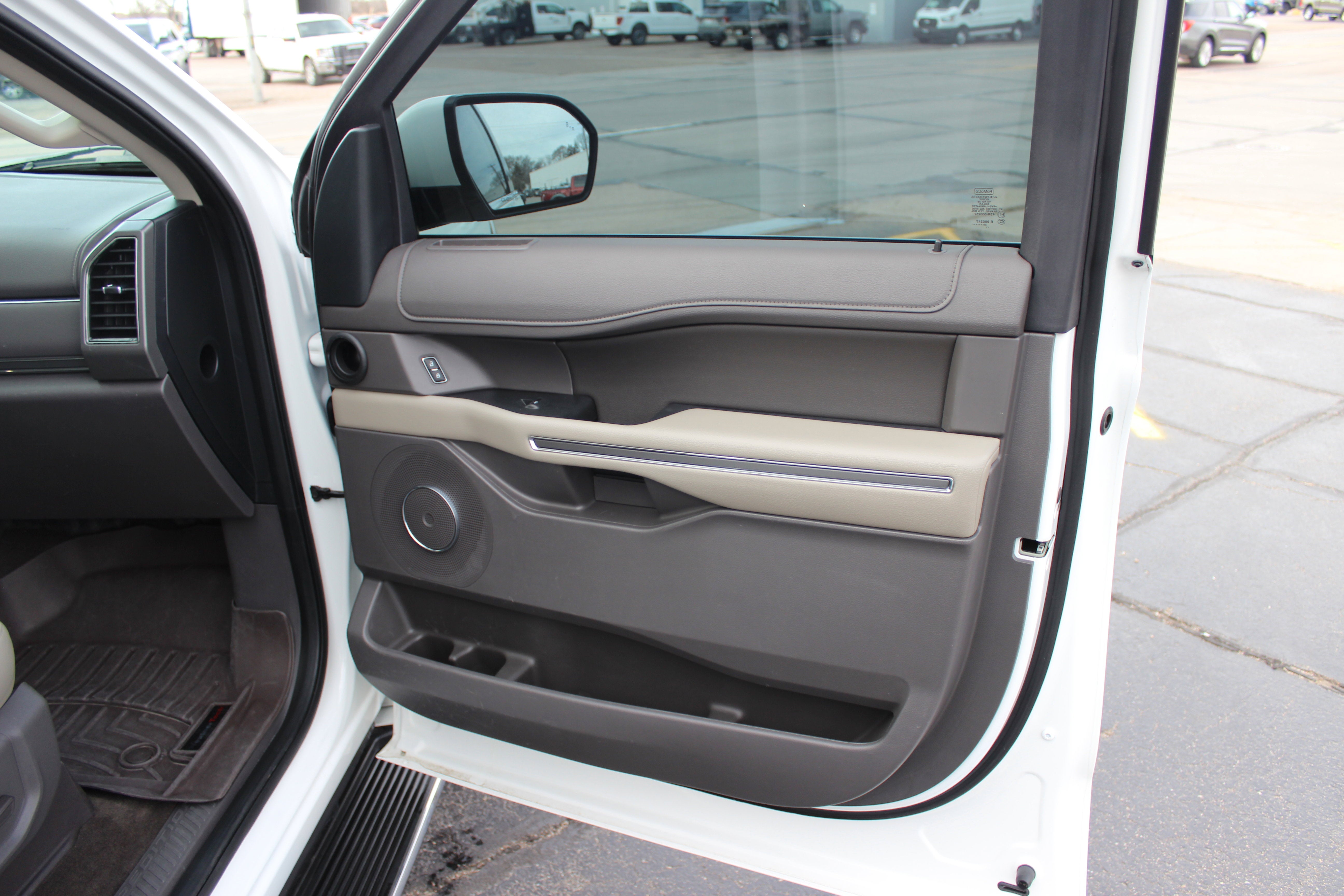 2020 Ford Expedition Max XLT