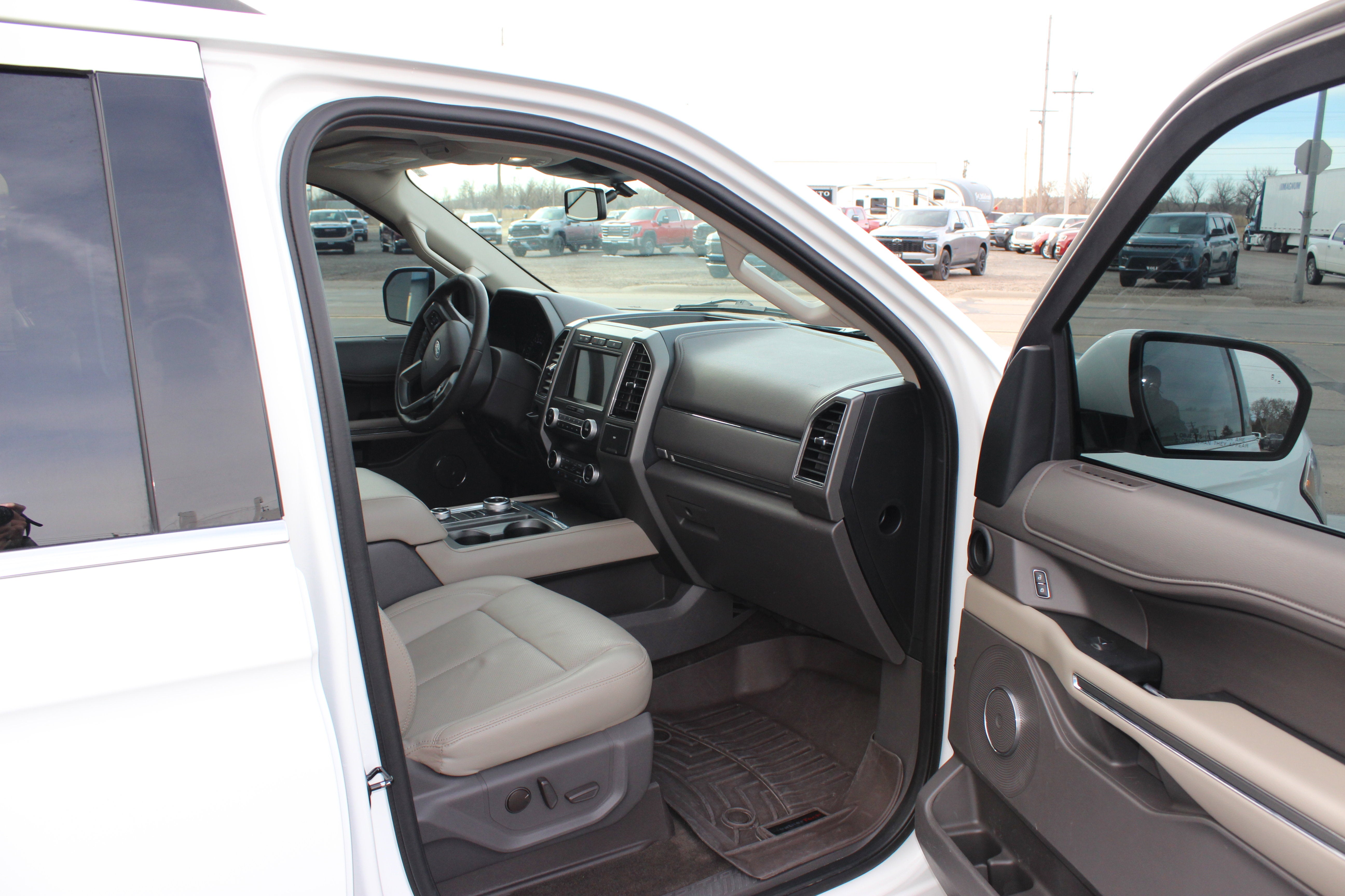 2020 Ford Expedition Max XLT