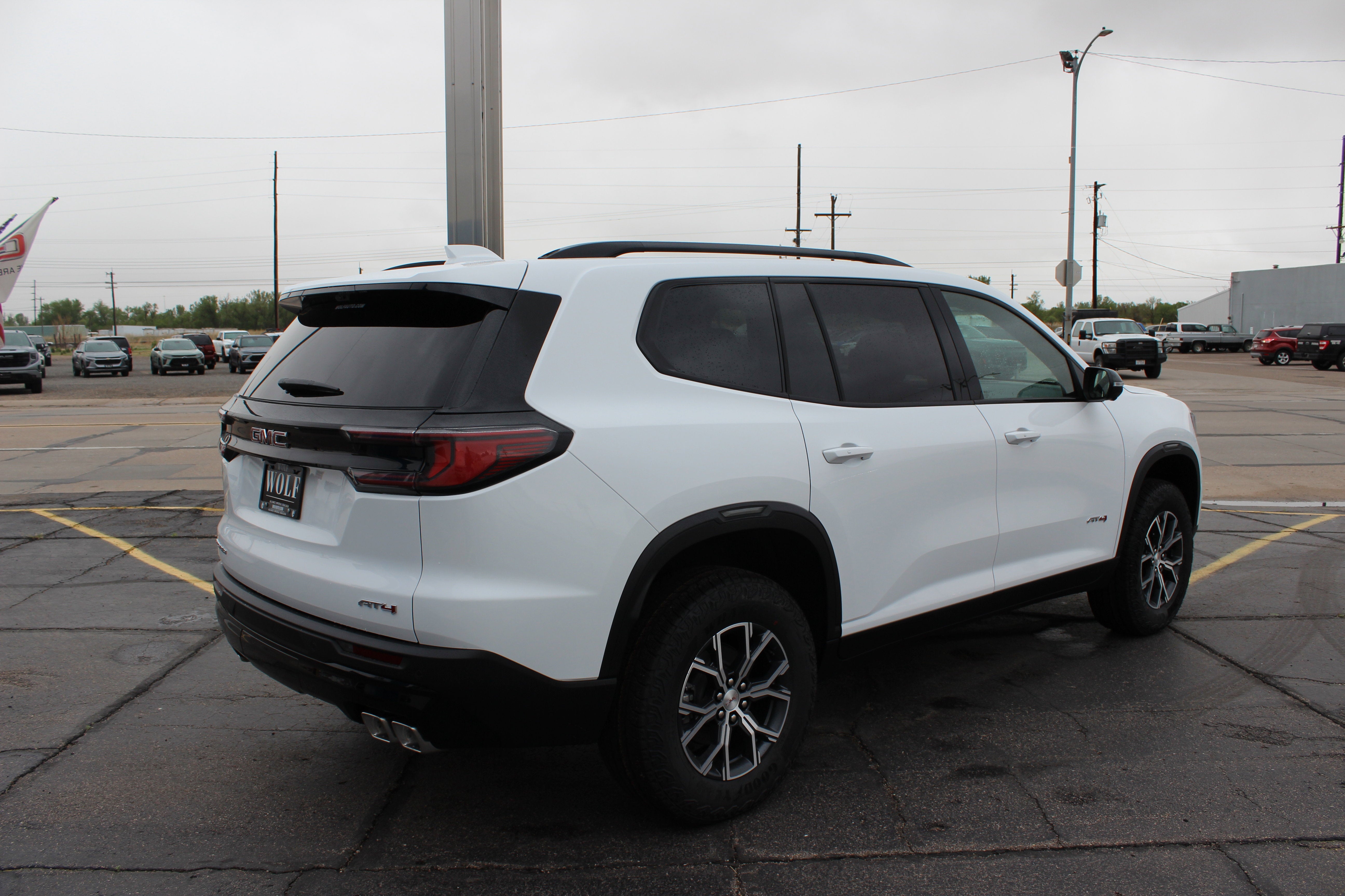 2026 GMC Acadia AT4