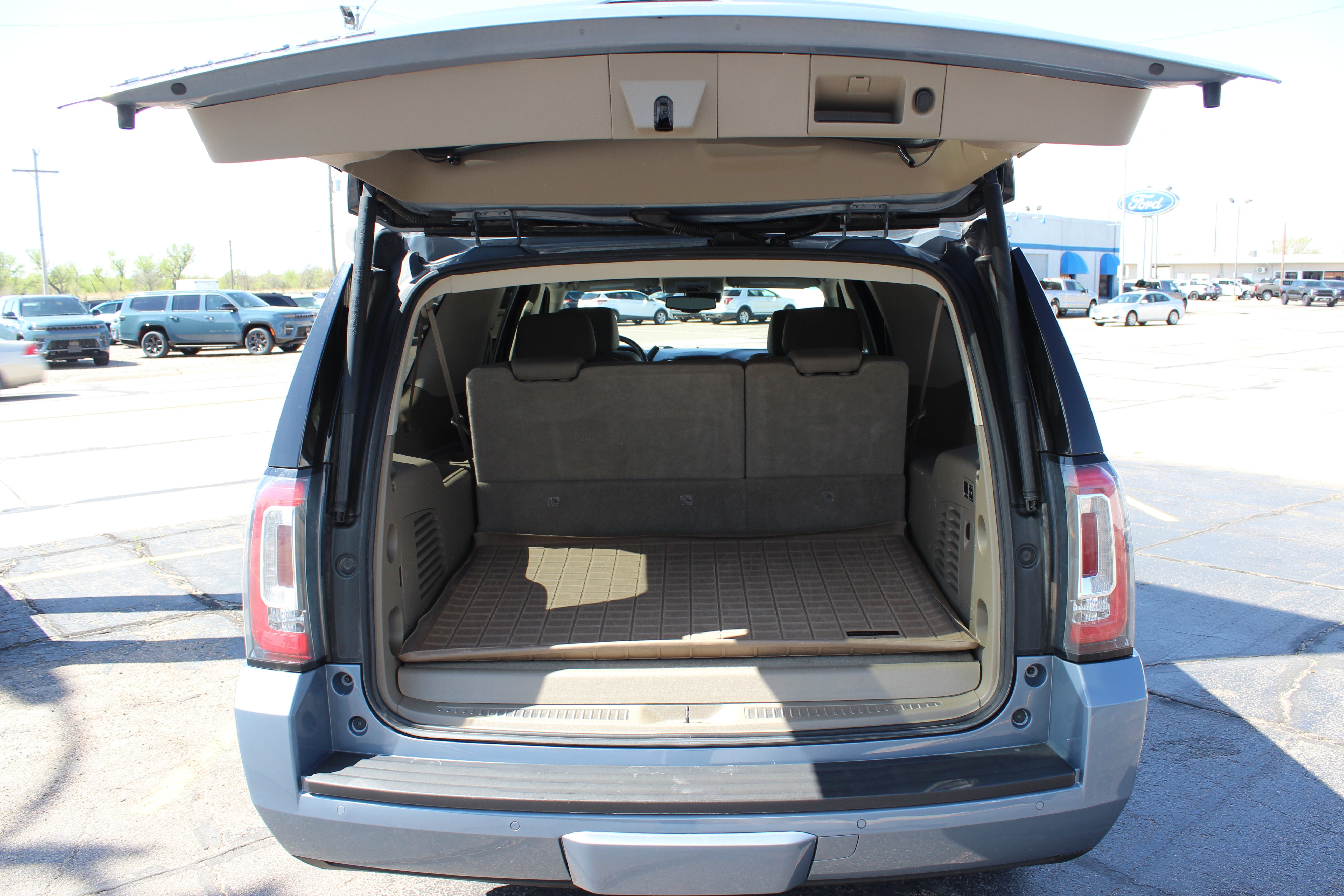 2016 GMC Yukon XL SLT