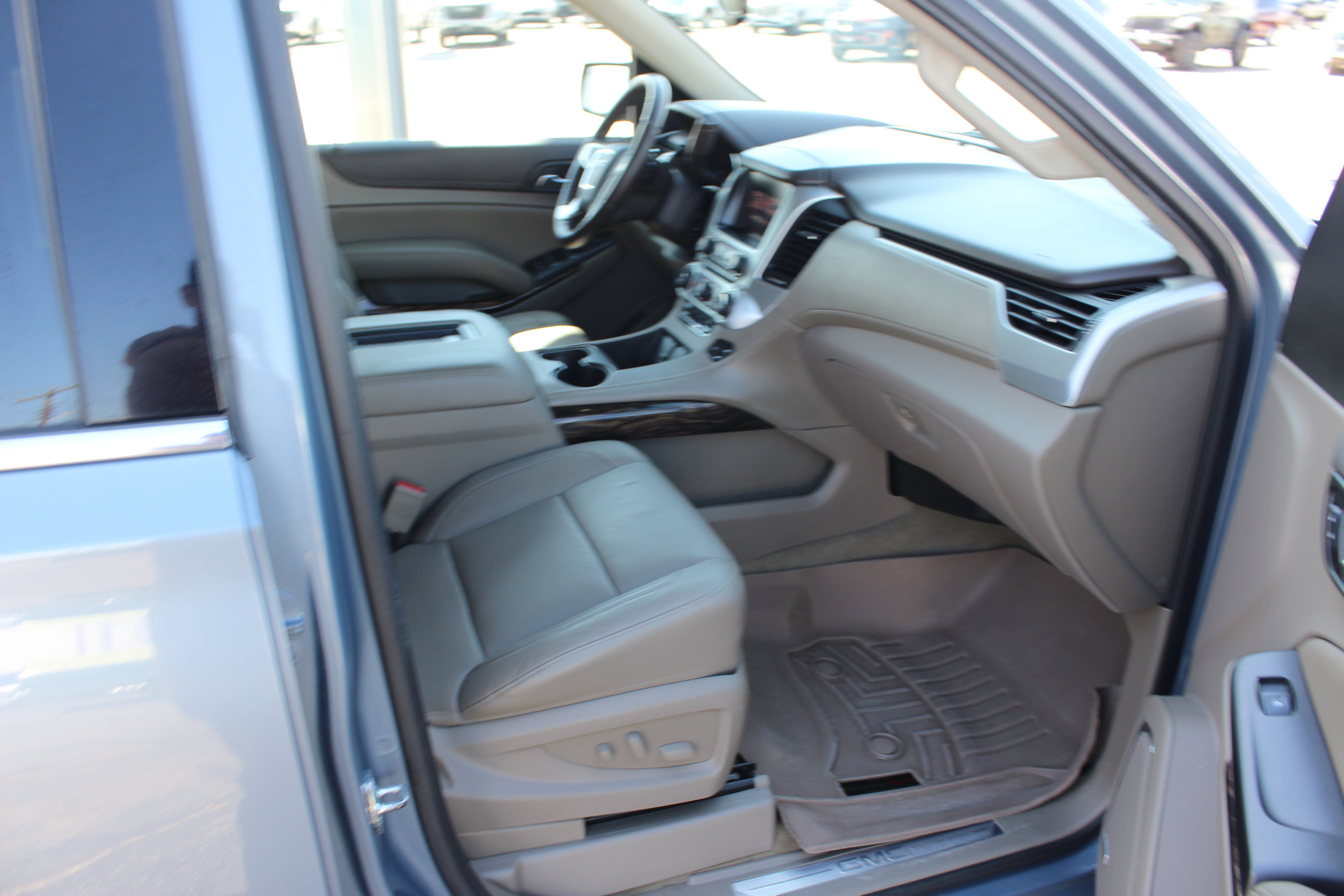 2016 GMC Yukon XL SLT