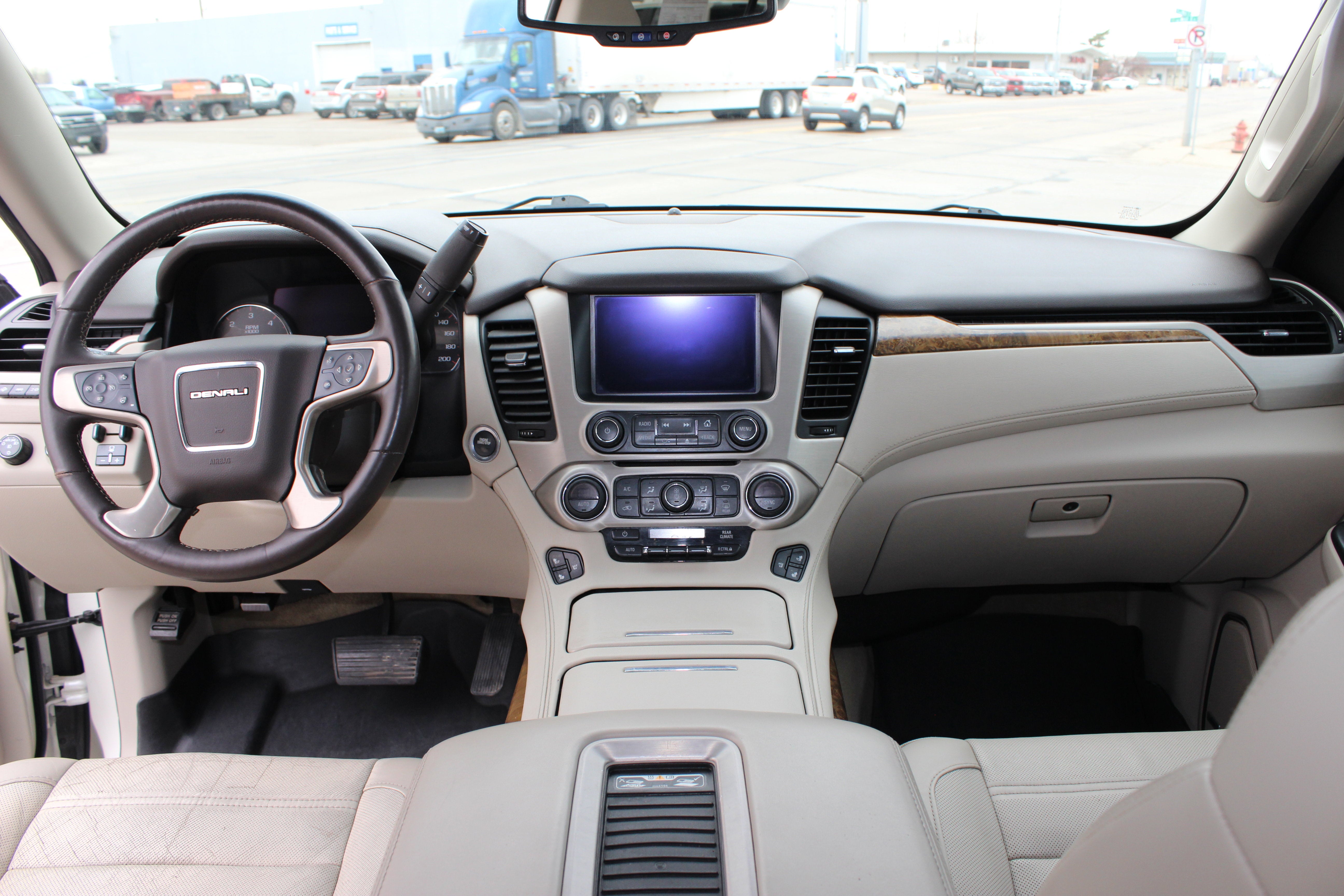 2015 GMC Yukon XL Denali