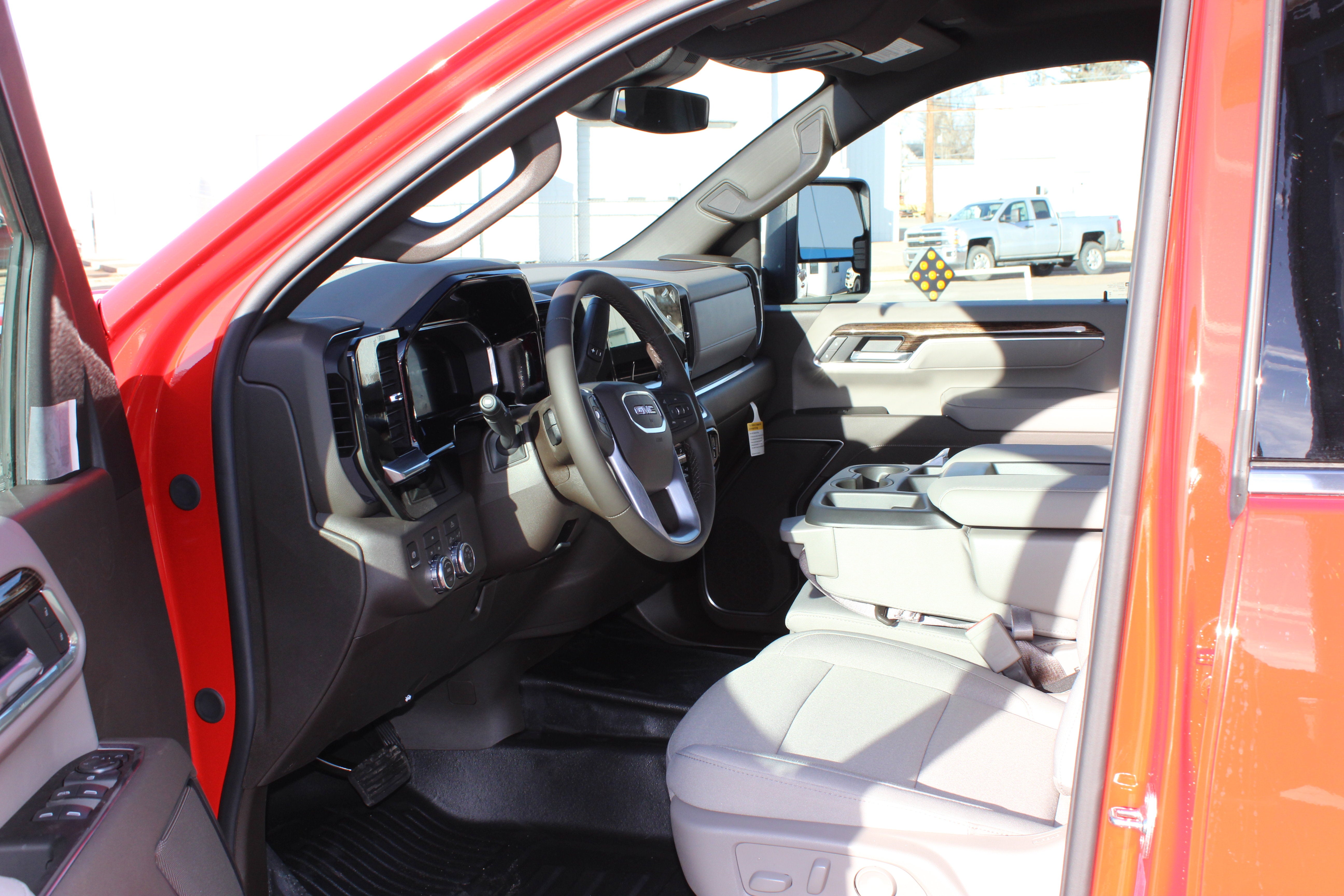 2026 GMC Sierra 3500 HD SLE