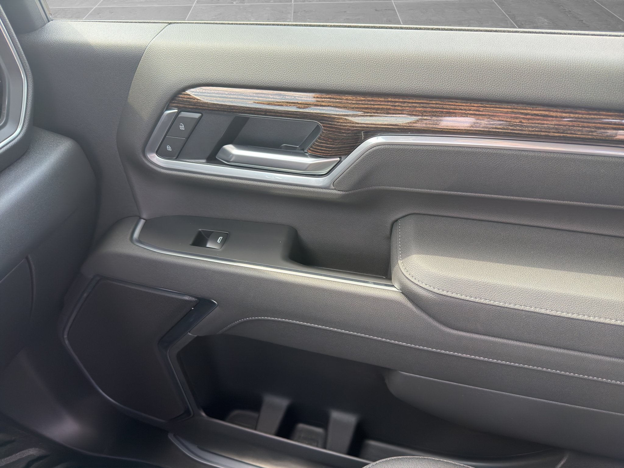 2026 GMC Sierra 3500 HD SLE DRW