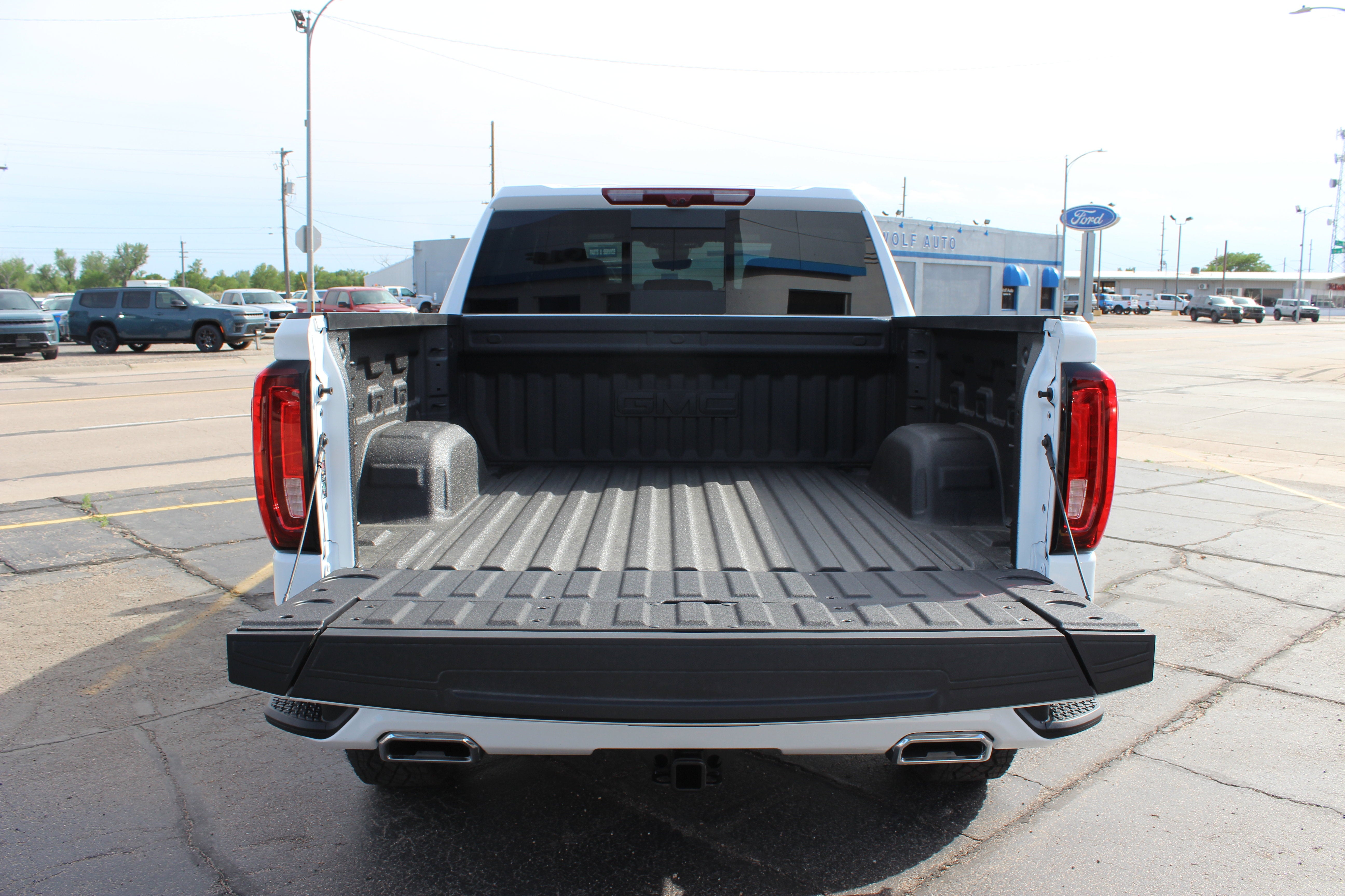 2026 GMC Sierra 1500 AT4 - Photo 16