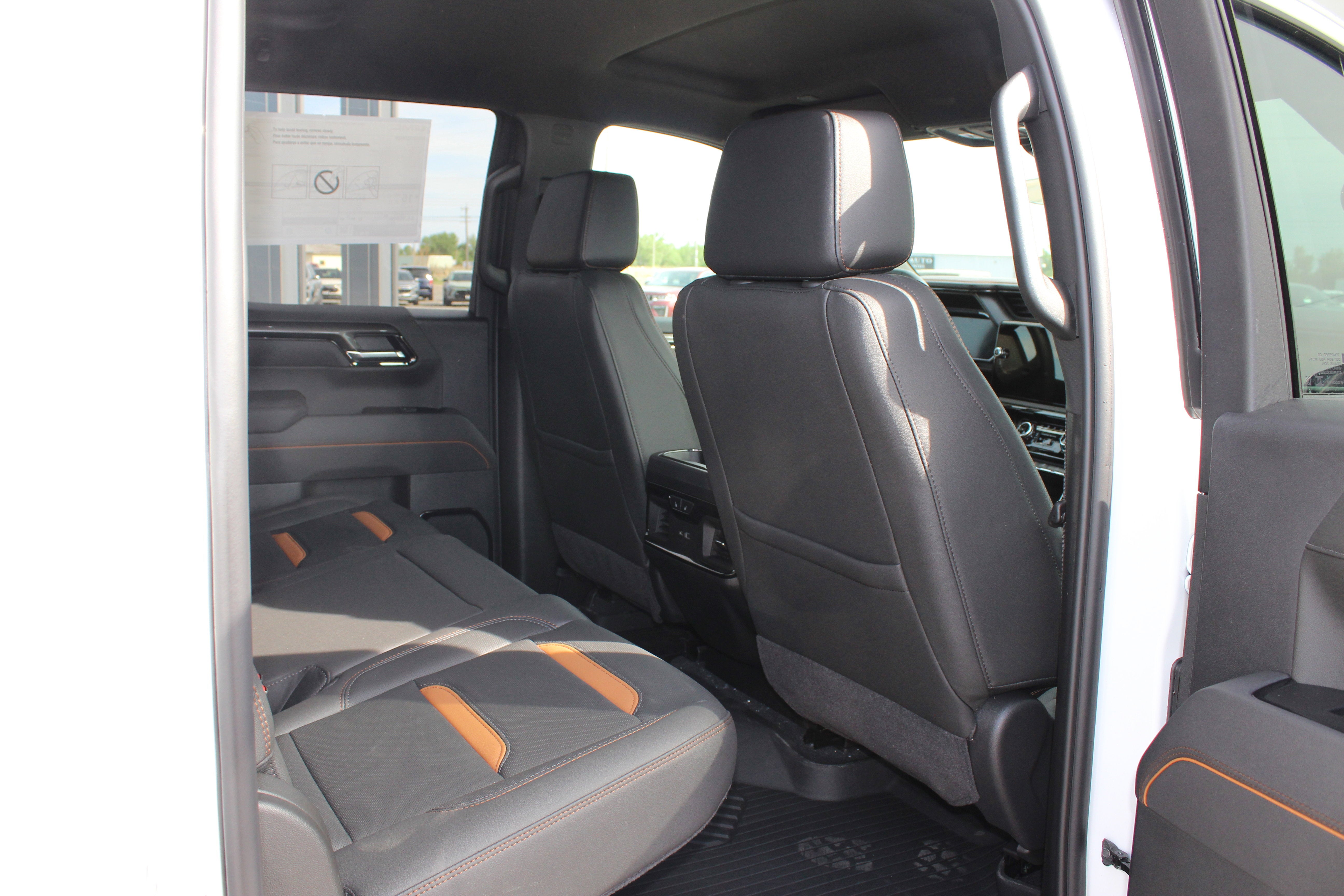 2026 GMC Sierra 1500 AT4 - Photo 18