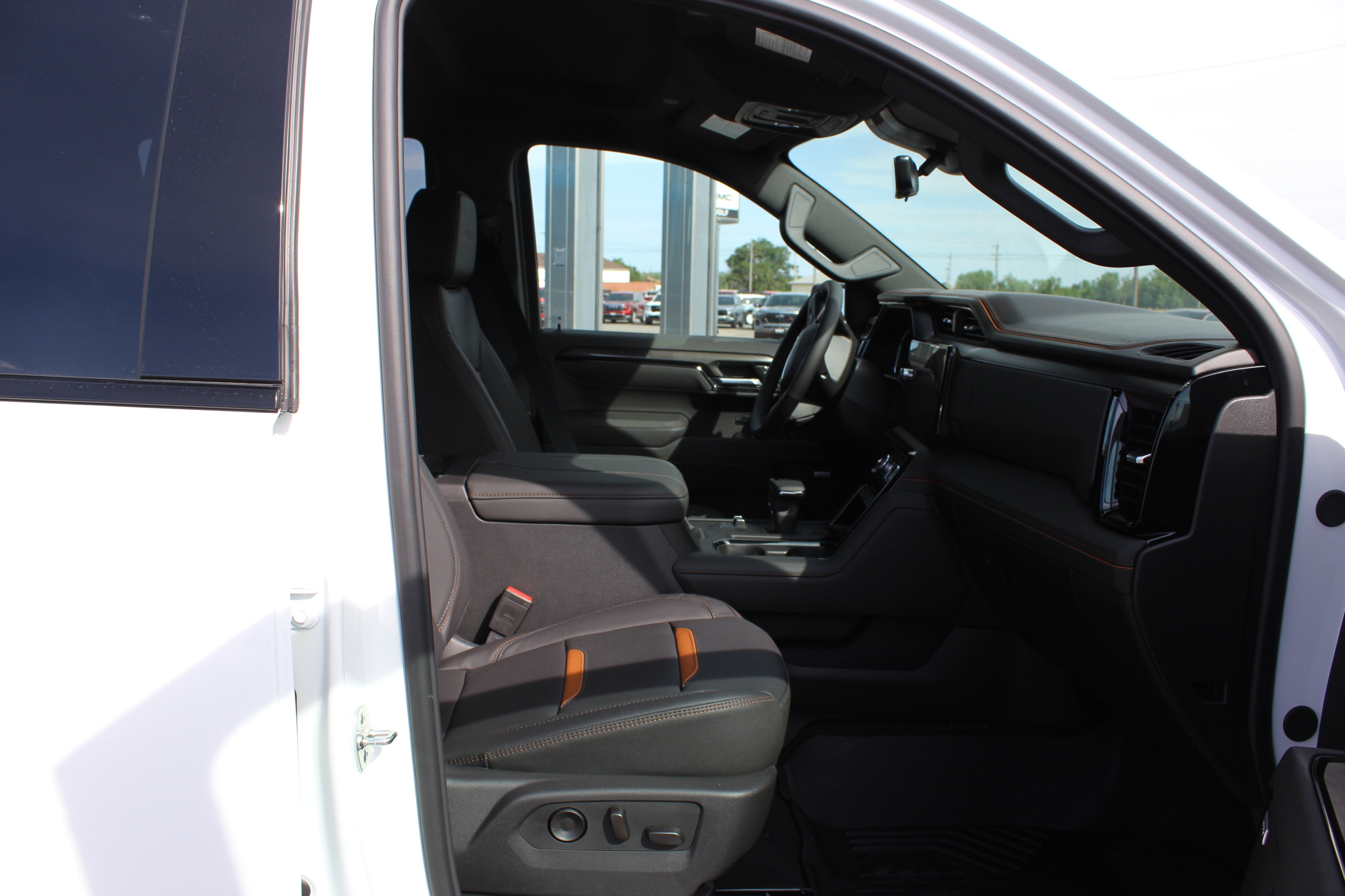 2026 GMC Sierra 1500 AT4 - Photo 20