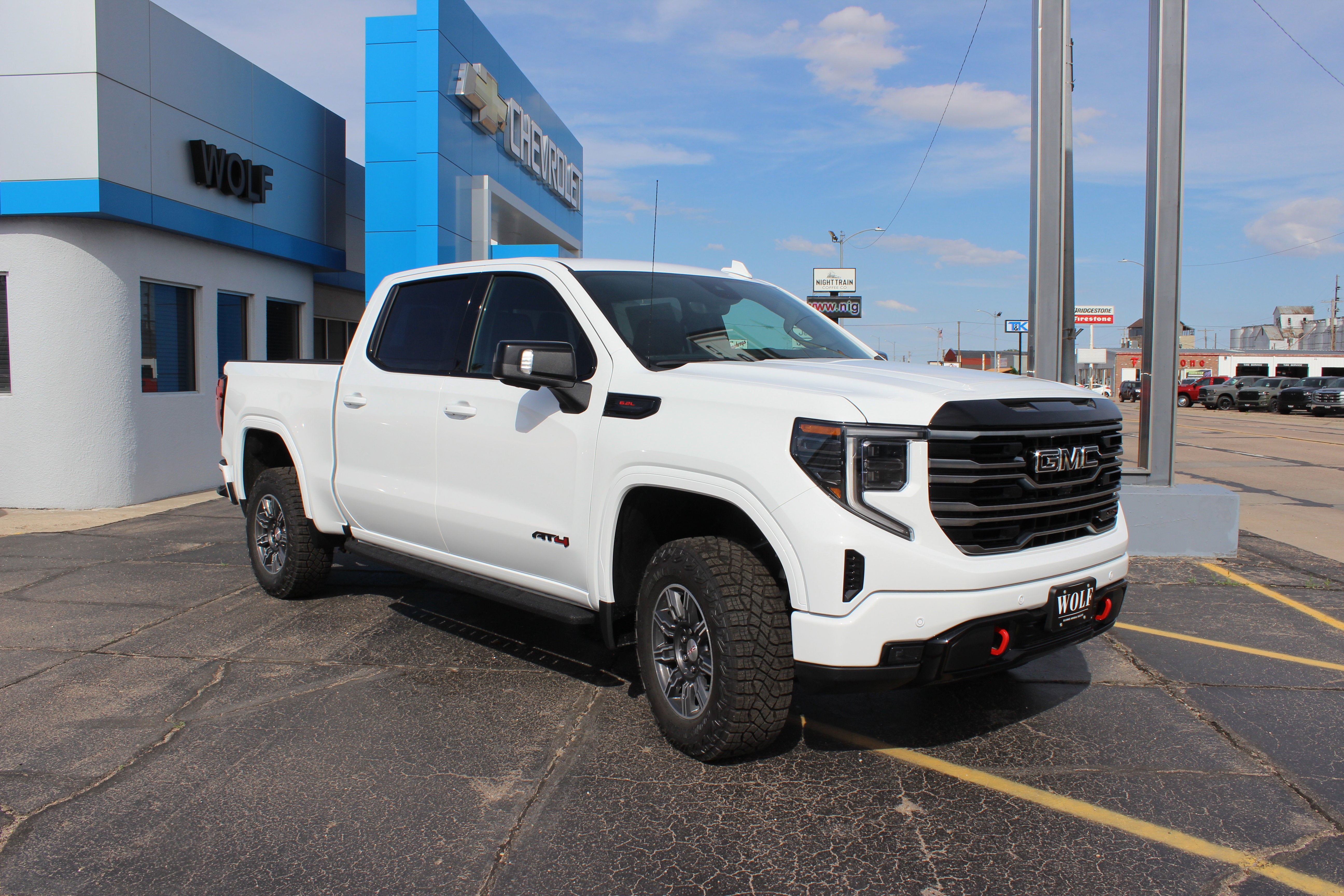 2026 GMC Sierra 1500 AT4 - Photo 3