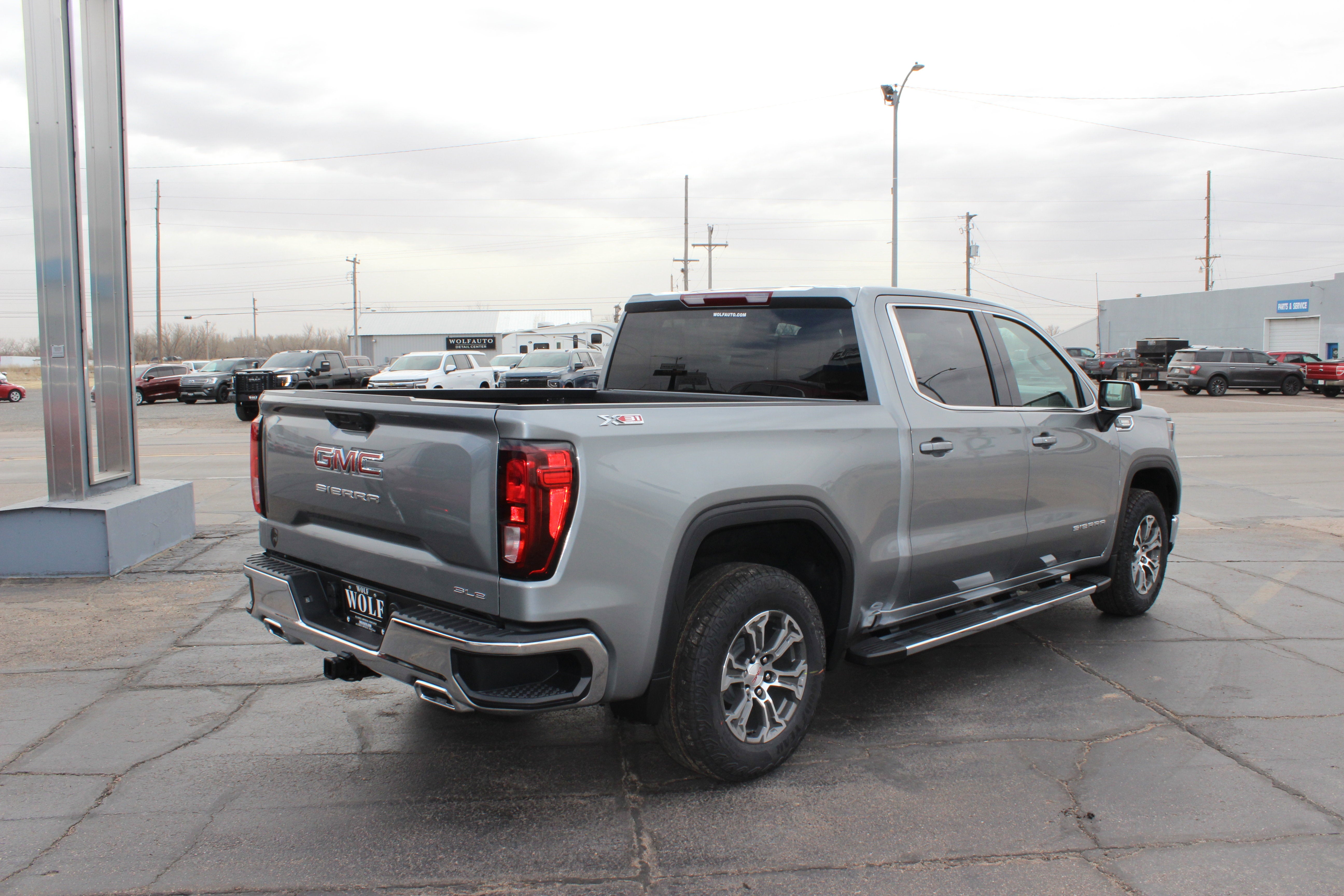 2026 GMC Sierra 1500 SLE