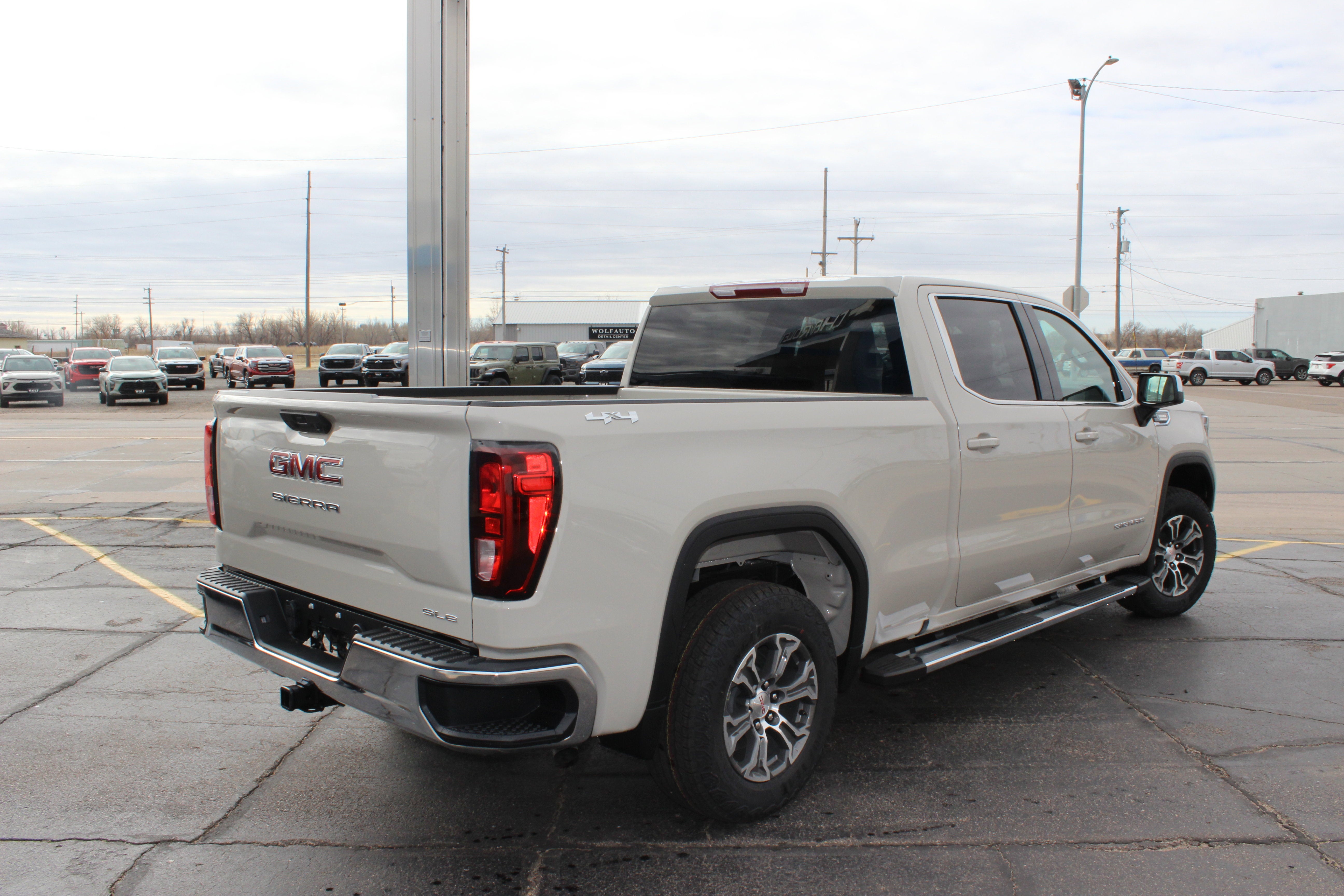 2026 GMC Sierra 1500 SLE