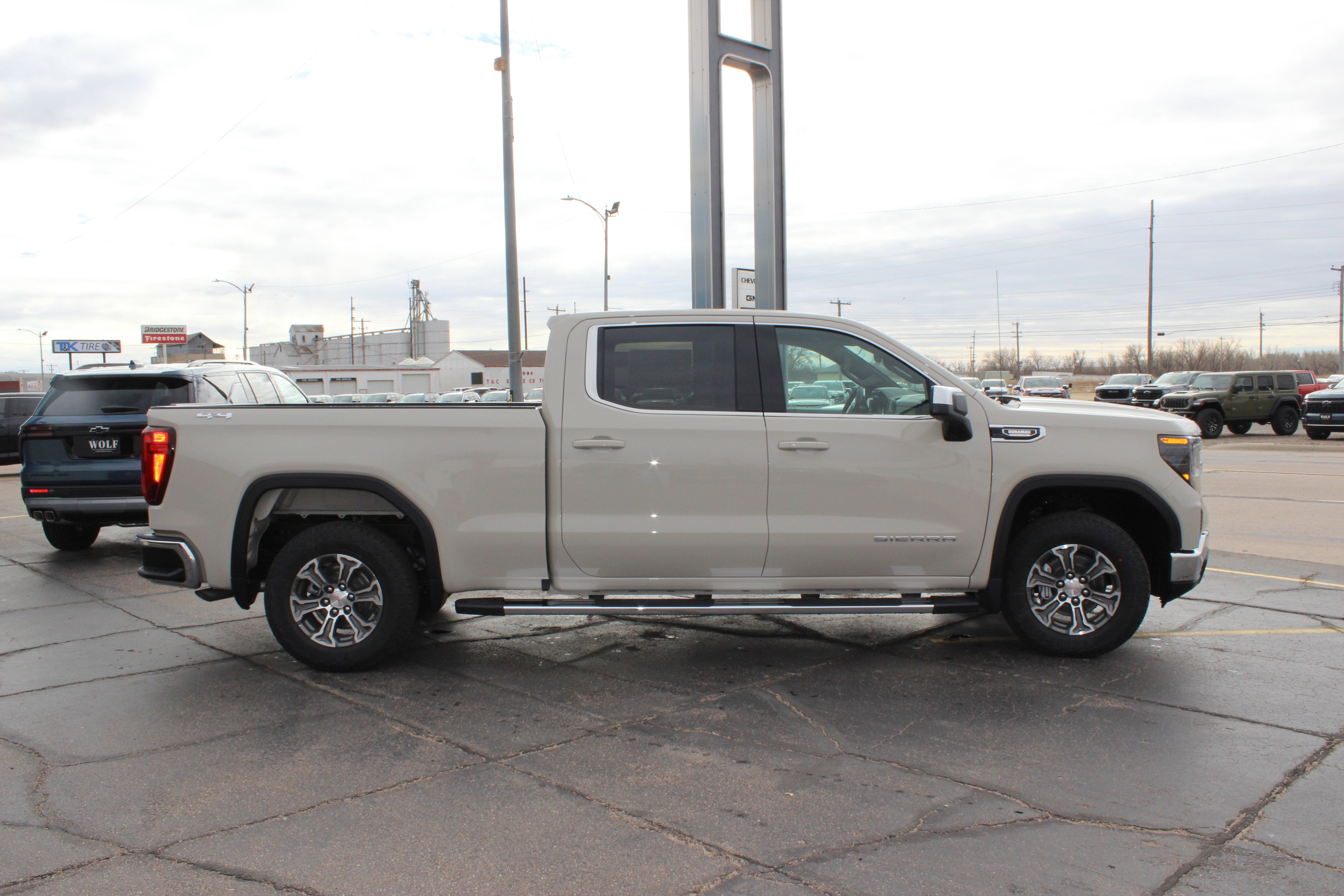 2026 GMC Sierra 1500 SLE