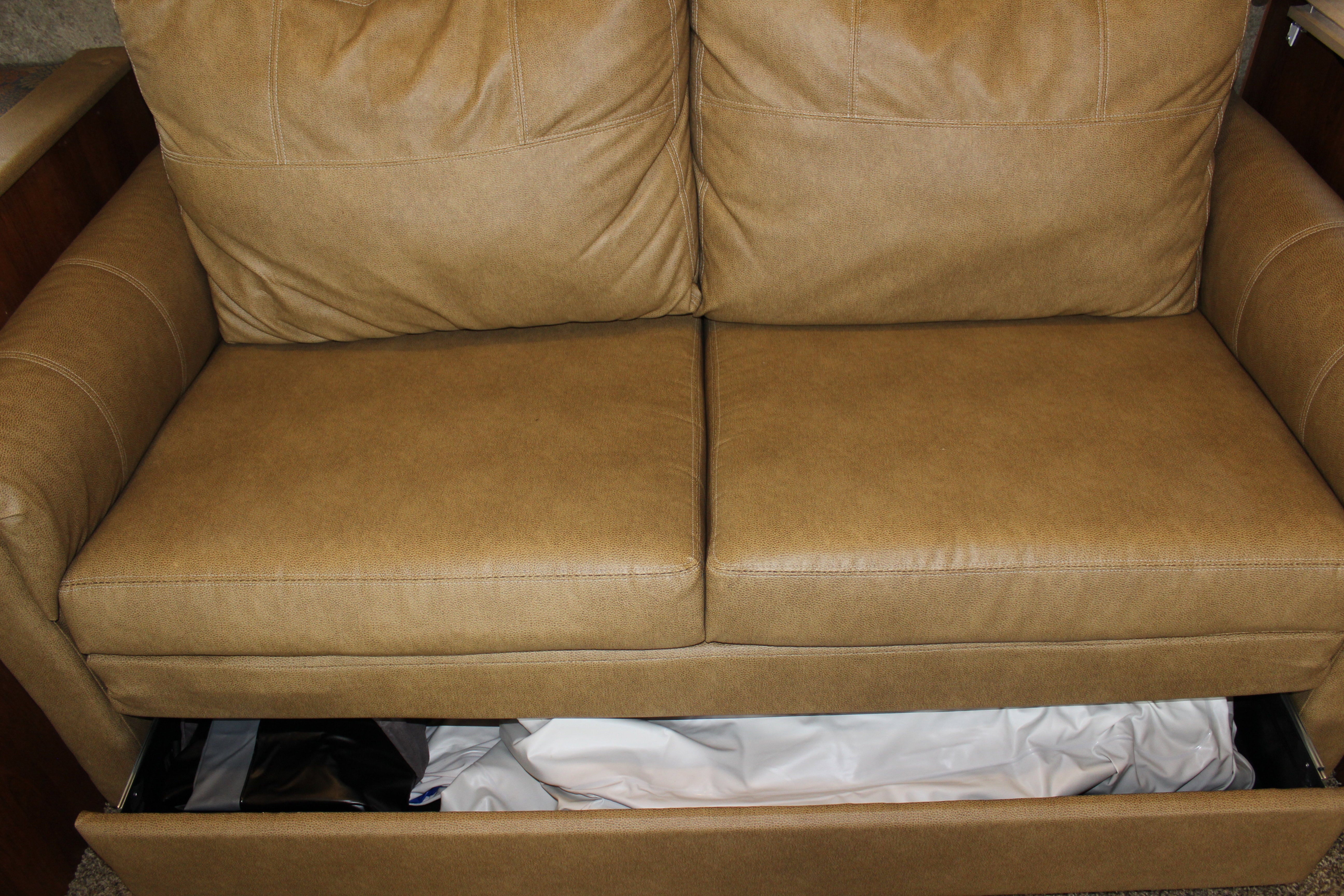 2014 FOREST RIV Wild Cat Base