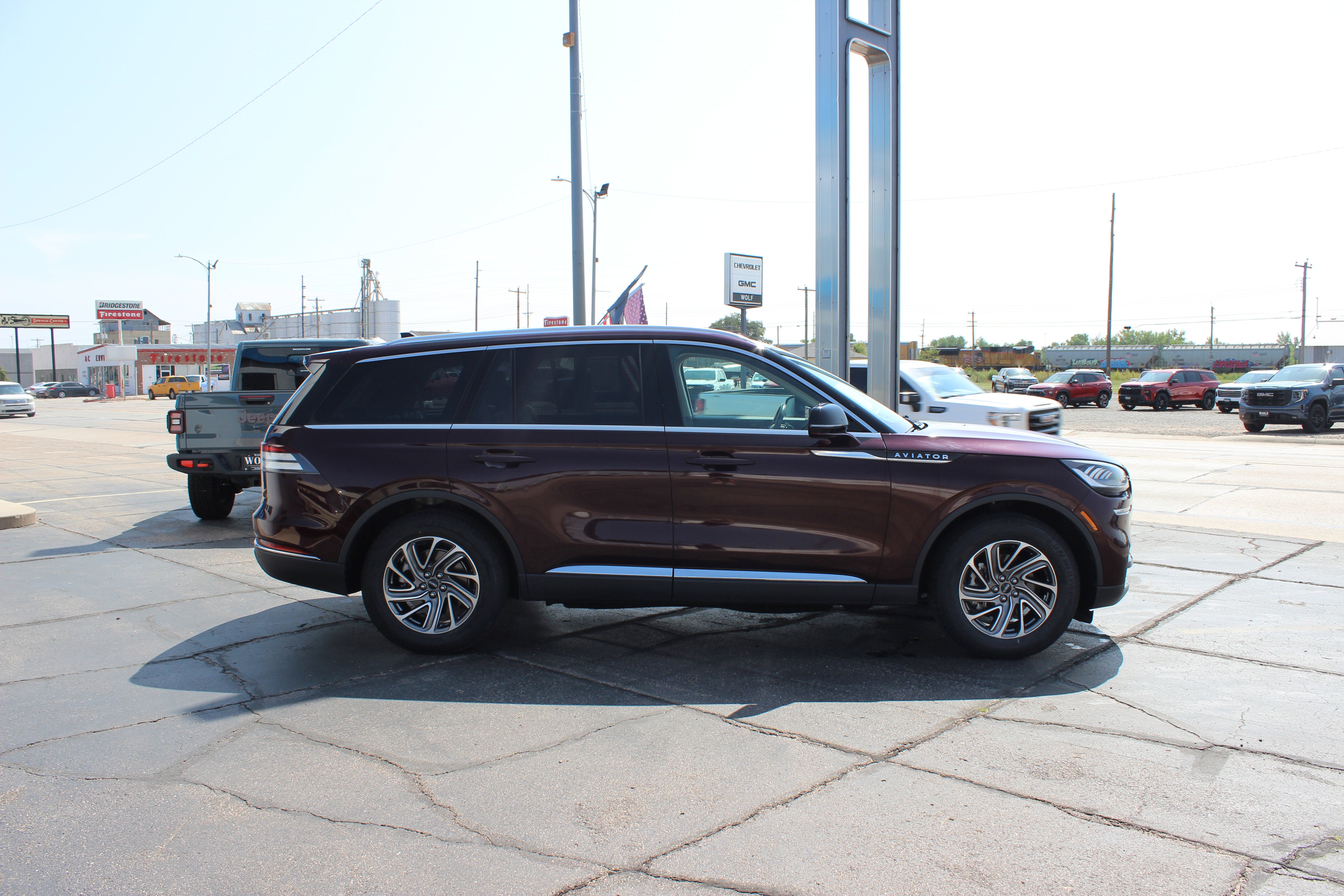 2021 Lincoln Aviator Standard
